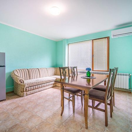 Апартамент Морски Бриз Balchik Exterior foto